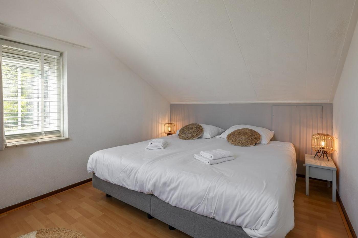Hello Zeeland - Vakantiehuis De Elf Boompjes 64 Bruinisse Extérieur photo