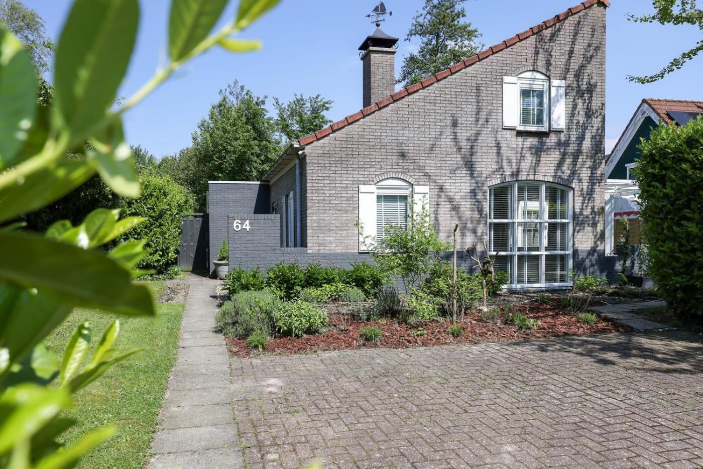 Hello Zeeland - Vakantiehuis De Elf Boompjes 64 Bruinisse Extérieur photo